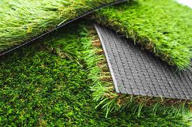 Artificial Grass vs. Natural Grass Which is Better for Allergy Sufferers